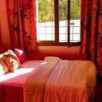 Ashram Sunshine Couette-café *