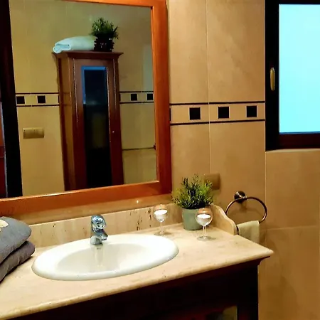 Ashram Sunshine فندق مبيت وإفطار *