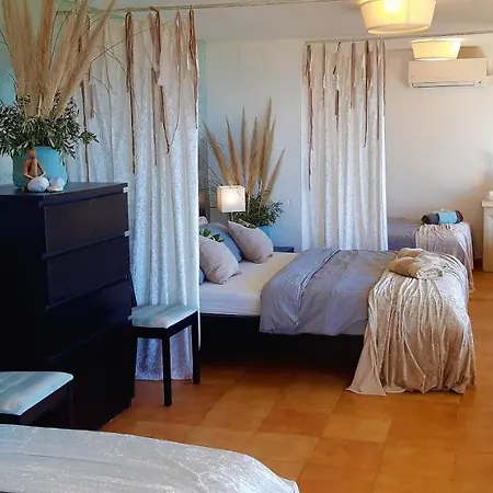 Ashram Sunshine سيدجيس