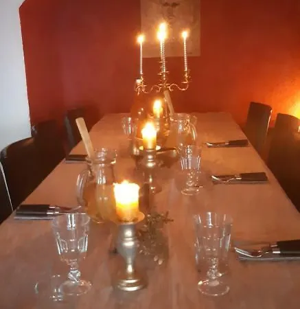 Ashram Sunshine فندق مبيت وإفطار *