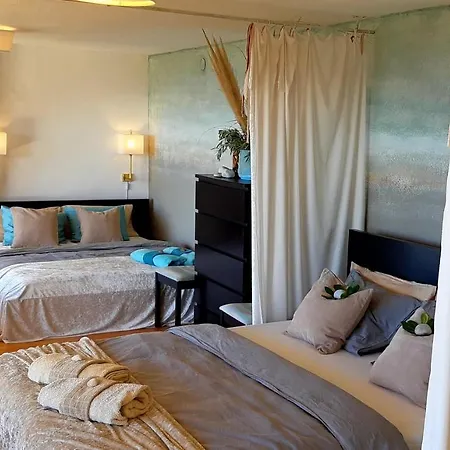 Ashram Sunshine * سيدجيس