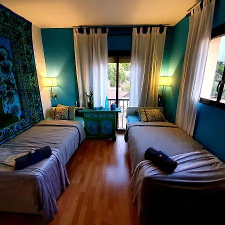 فندق مبيت وإفطار Ashram Sunshine *