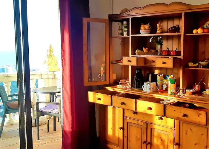 Ashram Sunshine Sitges