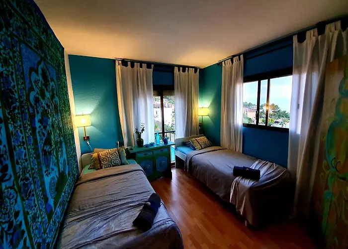 Ashram Sunshine * Sitges