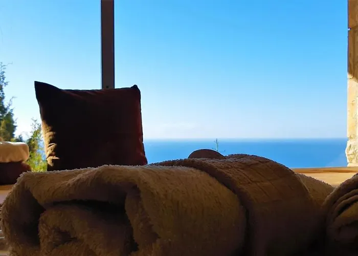 Ashram Sunshine Σίτζες